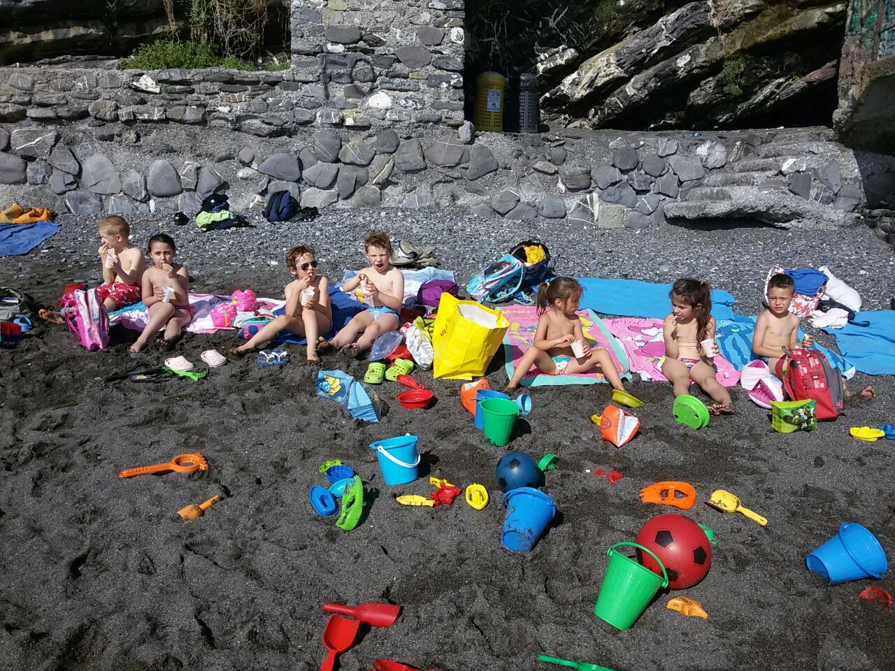 20150616-spiaggia-gruppo
