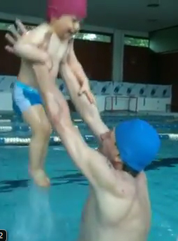 video piscina2